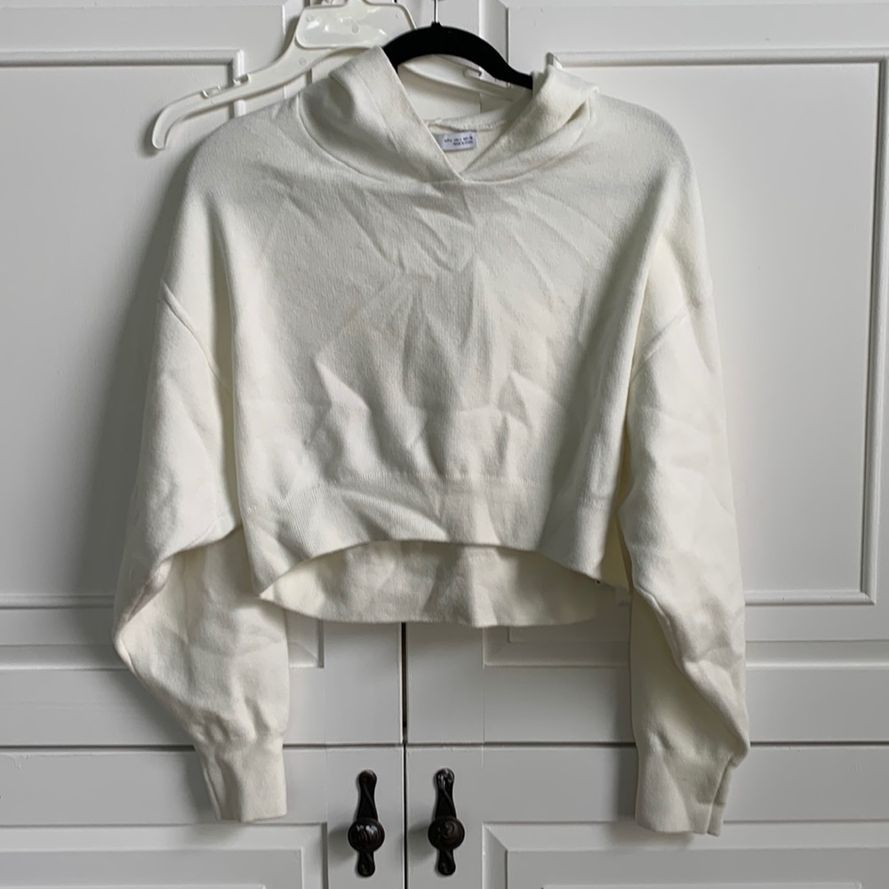Zara white cropped hoodie